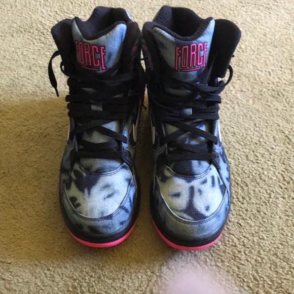 Nike Command Force - Picture 1 of 3